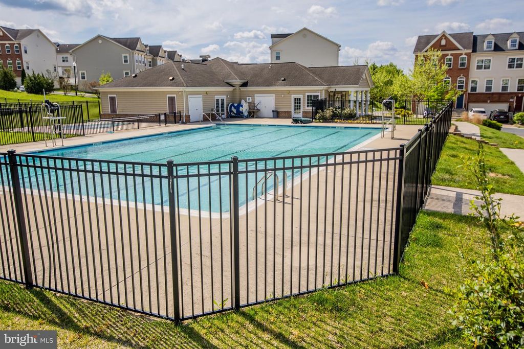 Image 58 of property listing at 8609 RED ROCK LN, Laurel, MD 20724