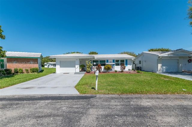 9021 NW 13th Street, Plantation, FL 33322
