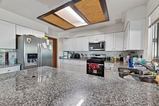 15410 Lindita Drive, Houston, TX 77083