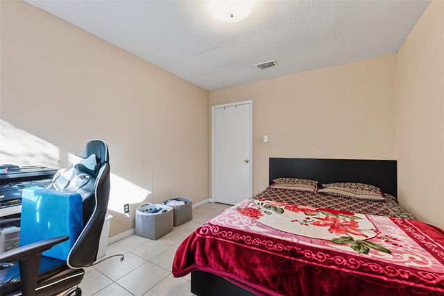 15410 Lindita Drive, Houston, TX 77083