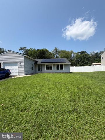 4 PATRICIA LN, Sicklerville, NJ 08081