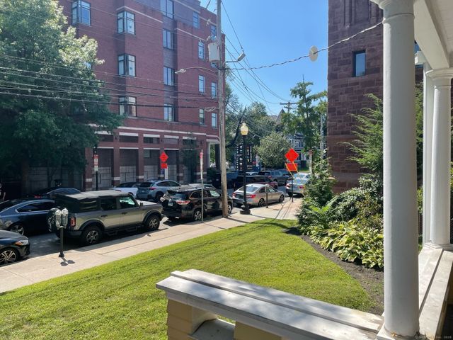 1455 Chapel Street, New Haven, CT 06511