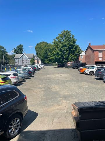 1455 Chapel Street, New Haven, CT 06511