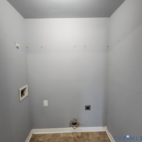 3411 Trenton St, Hopewell, VA 23860