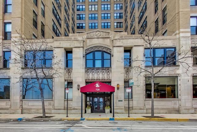 728 W JACKSON Boulevard 817, Chicago, IL 60661
