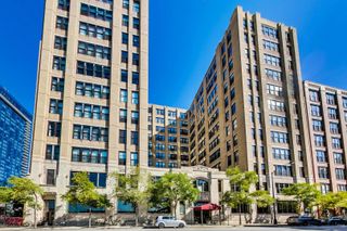 728 W JACKSON Boulevard 817, Chicago, IL 60661