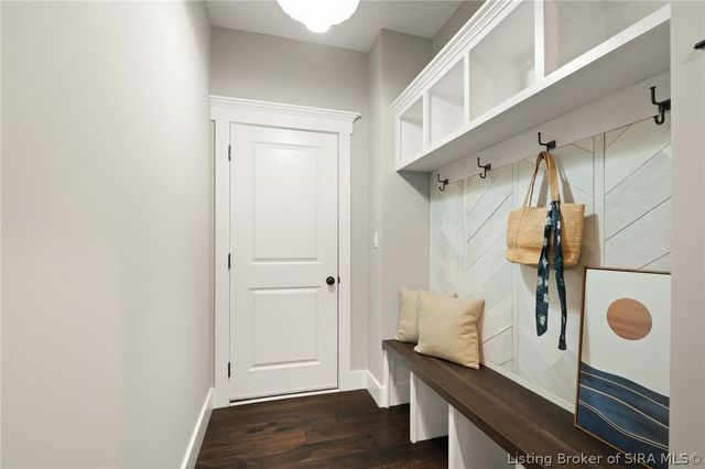 2605 W Deville Court, Floyds Knobs, IN 47119