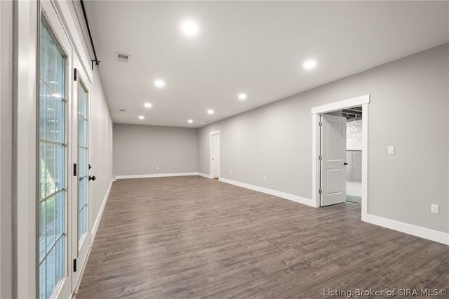 2605 W Deville Court, Floyds Knobs, IN 47119