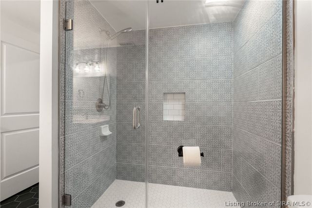 2605 W Deville Court, Floyds Knobs, IN 47119