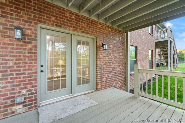 2605 W Deville Court, Floyds Knobs, IN 47119