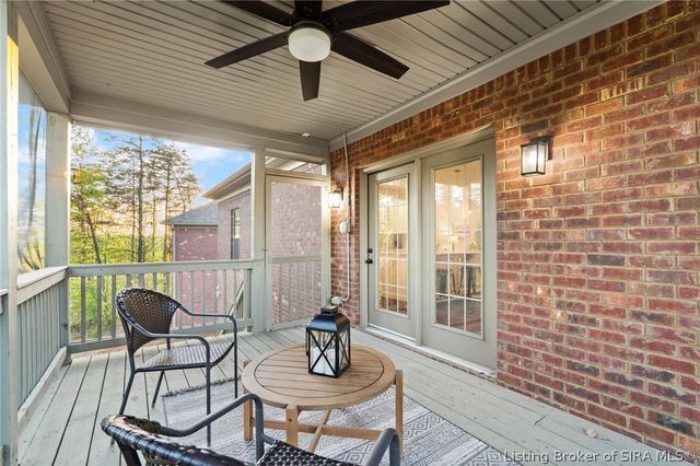 2605 W Deville Court, Floyds Knobs, IN 47119