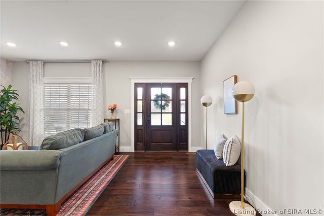 2605 W Deville Court, Floyds Knobs, IN 47119