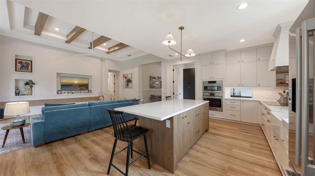 3214 KEY AVENUE, Sarasota, FL 34239