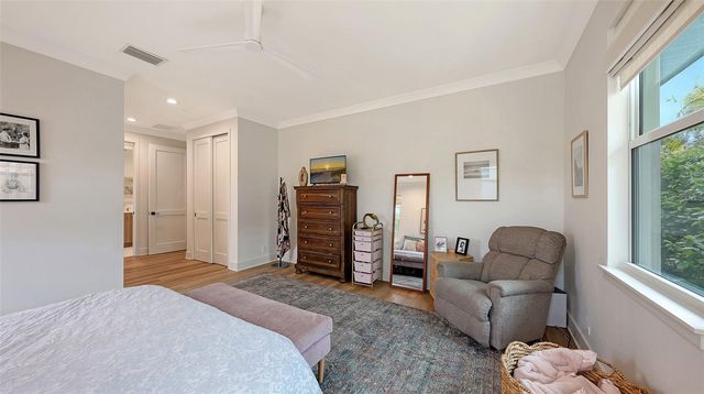 3214 KEY AVENUE, Sarasota, FL 34239