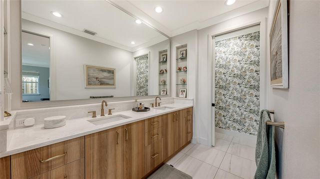 3214 KEY AVENUE, Sarasota, FL 34239