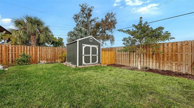 3214 KEY AVENUE, Sarasota, FL 34239