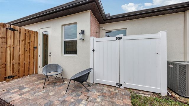 3214 KEY AVENUE, Sarasota, FL 34239