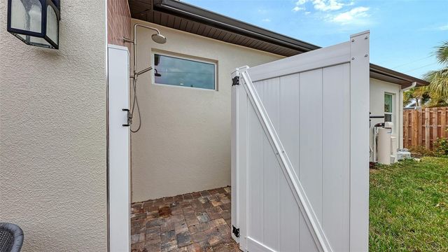 3214 KEY AVENUE, Sarasota, FL 34239