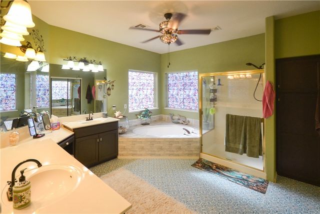 1896 E Shasta Lake Drive, Fort Mohave, AZ 86426