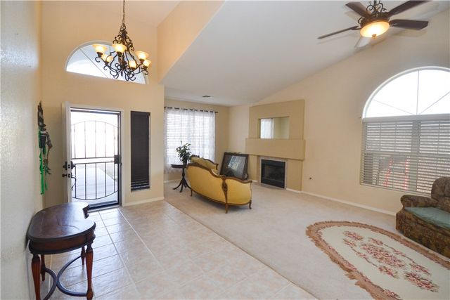 1896 E Shasta Lake Drive, Fort Mohave, AZ 86426