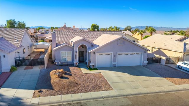 1896 E Shasta Lake Drive, Fort Mohave, AZ 86426