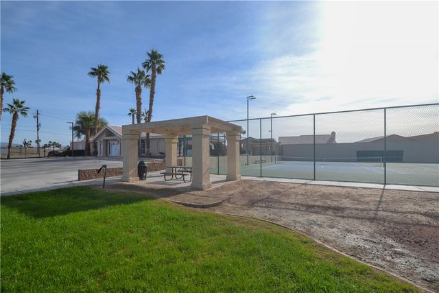 1896 E Shasta Lake Drive, Fort Mohave, AZ 86426