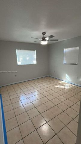 9463 SW 174th St 9463, Palmetto Bay, FL 33157