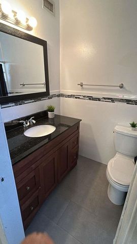 9463 SW 174th St 9463, Palmetto Bay, FL 33157