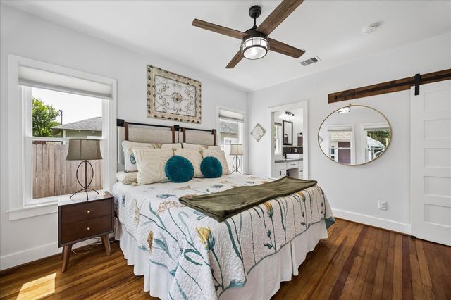1019 E 14th Street, Houston, TX 77009