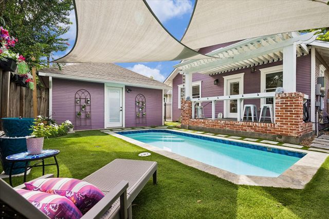 1019 E 14th Street, Houston, TX 77009