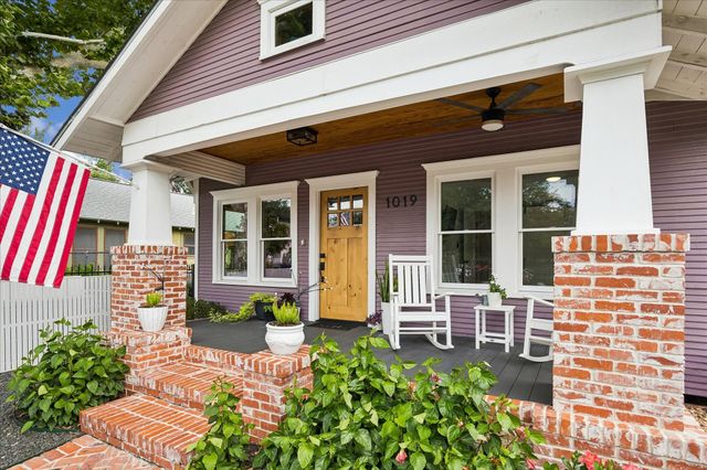 1019 E 14th Street, Houston, TX 77009