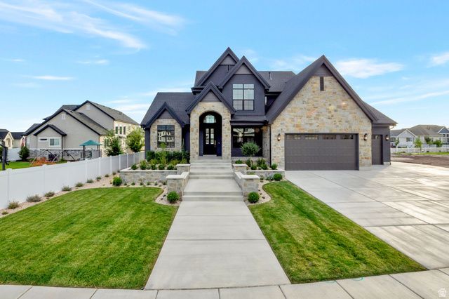 39 N HAYFIELD CIR, Kaysville, UT 84037