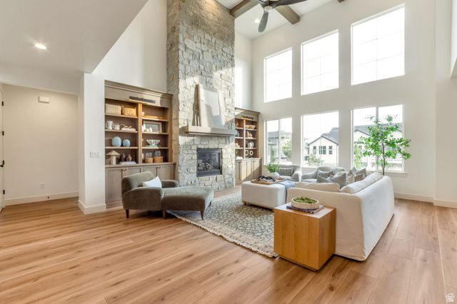 39 N HAYFIELD CIR, Kaysville, UT 84037