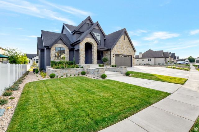 39 N HAYFIELD CIR, Kaysville, UT 84037