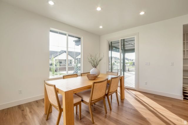 39 N HAYFIELD CIR, Kaysville, UT 84037