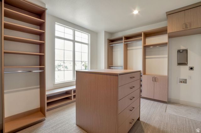 39 N HAYFIELD CIR, Kaysville, UT 84037