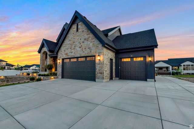 39 N HAYFIELD CIR, Kaysville, UT 84037