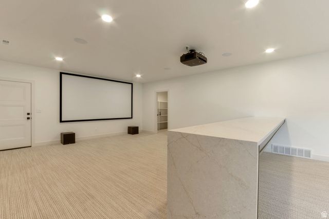 39 N HAYFIELD CIR, Kaysville, UT 84037
