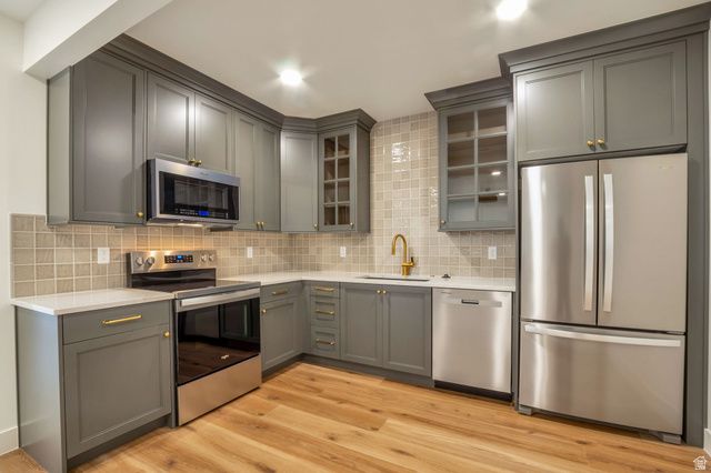 39 N HAYFIELD CIR, Kaysville, UT 84037