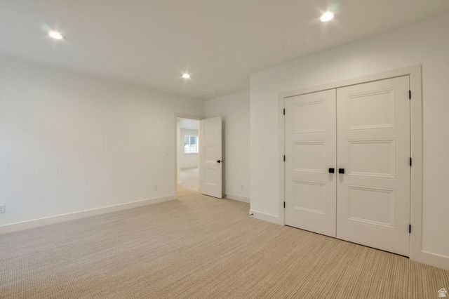 39 N HAYFIELD CIR, Kaysville, UT 84037