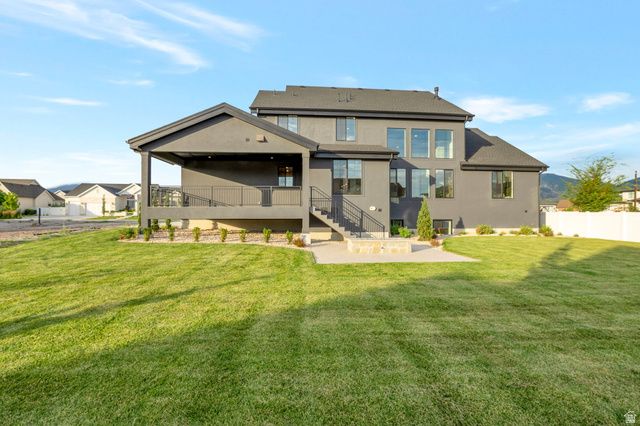 39 N HAYFIELD CIR, Kaysville, UT 84037