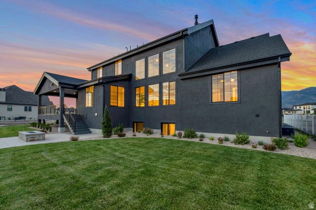 39 N HAYFIELD CIR, Kaysville, UT 84037