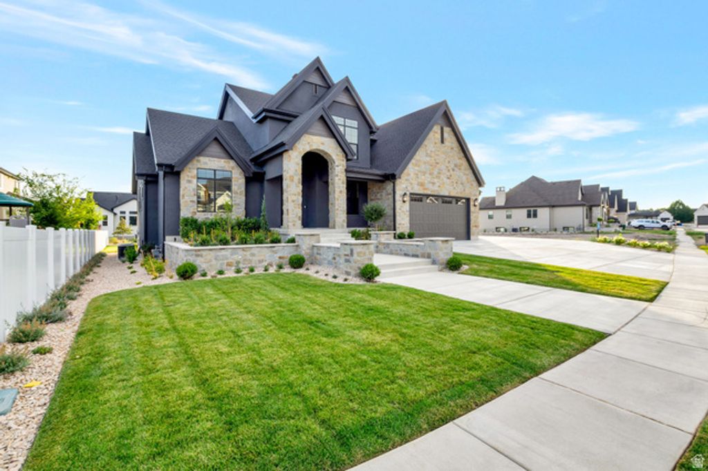 39 N HAYFIELD CIR, Kaysville, UT 84037 — photo 3