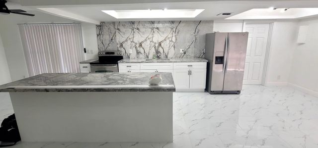 7109 NW 68th Street, Tamarac, FL 33321