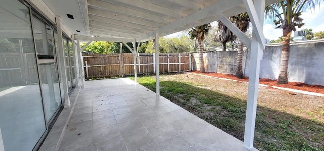 7109 NW 68th Street, Tamarac, FL 33321