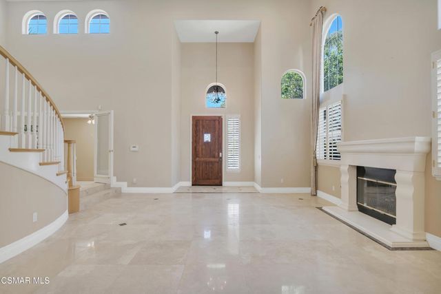 799 Alderdale Court, Newbury Park, CA 91320