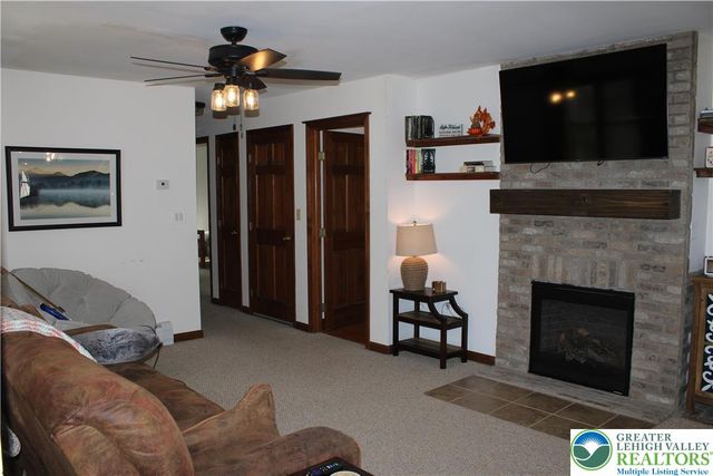 140 Piney Woods Drive, Penn Forest Twp, PA 18229