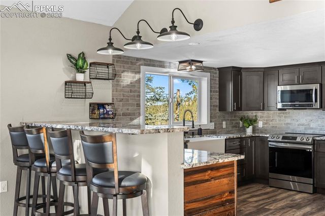 80 Hobe Creek Trail, Florissant, CO 80816