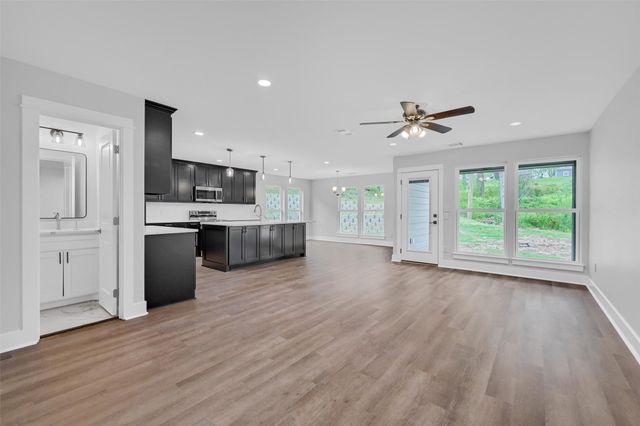 1515 W Main Street, Denison, TX 75020