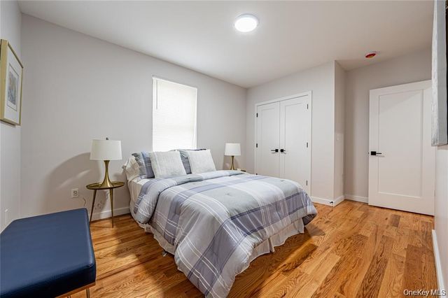 518 Morris Park, Bronx, NY 10460